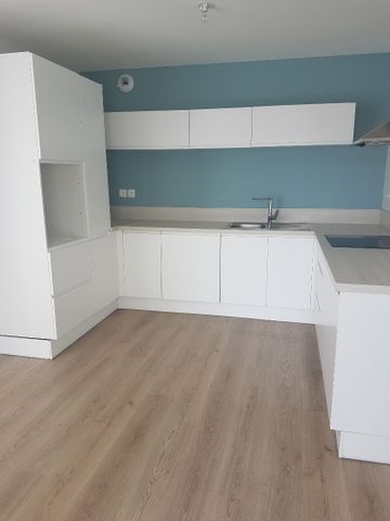 Location Appartement 3 pièces 68m² LILLE 59000 - Photo 5