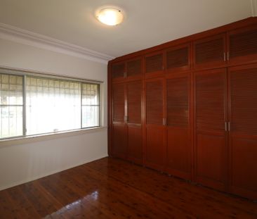 2 Chelmsford Avenue, Belmore NSW 2192 - Photo 2