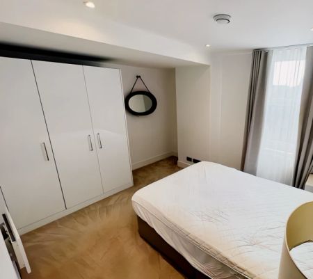 2 Bed 1 Bath - Photo 3
