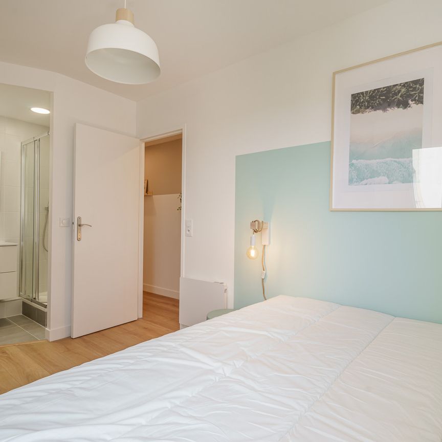 EMPERAIRE Roommate 5 Bedrooms at Aix en Provence - Photo 1