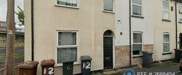 1 bedroom in a house share to rent - Photo 1