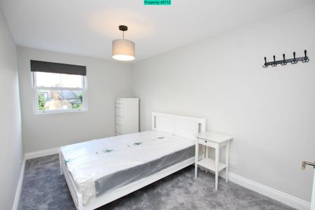 6 bedroom terraced house to rent - Photo 5