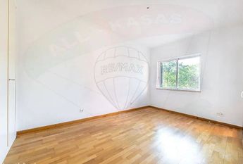 Apartamento T2 em Setúbal