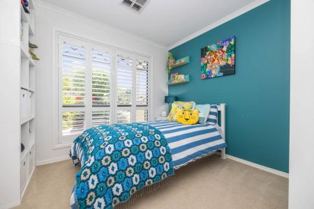 Architectural Beauty with Space, Style & Serenity! - Photo 2