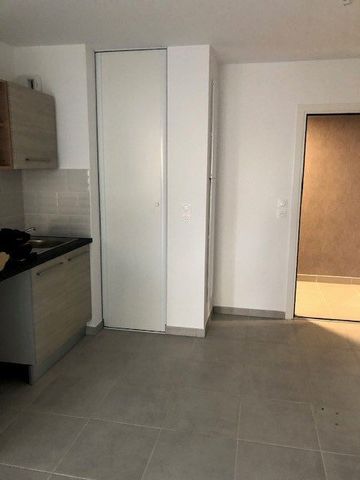Location Appartement 2 pièces 42m² TOULOUSE 31500 - Photo 5