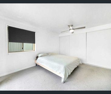 27 Sherman Drive, Upper Coomera QLD 4209 - House For Rent | Domain - Photo 4
