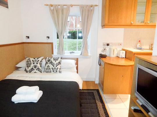 BILLS INCLUDED - Modern studio to rent in Hammersmith, London W6 - Photo 1