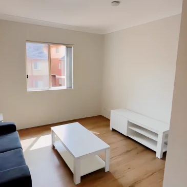 2 bed 2 bath - Photo 1