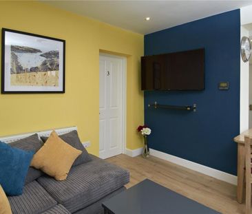 Filton Avenue, Horfield - Photo 2