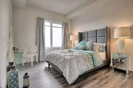 Plateau du Parc — 1 Bedroom + Den - Photo 3