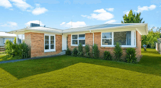 Spacious, Three Bedroom Family Home - Photo 1