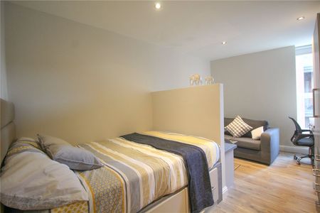 Apt 25, Eagle House - Photo 4