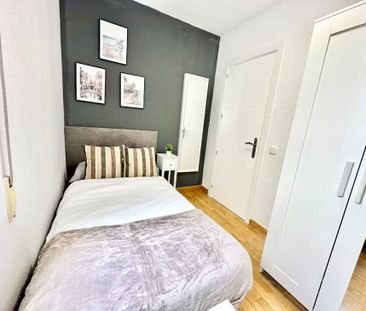 Calle de Téllez, Madrid, Community of Madrid 28007 - Photo 4