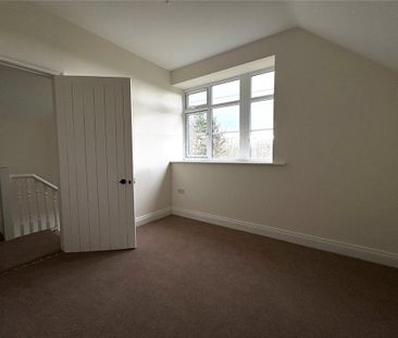 3 bedroom detached house to rent - Photo 4