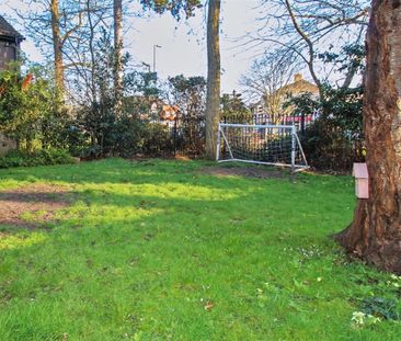 Inkerman Road, Woking - Photo 6