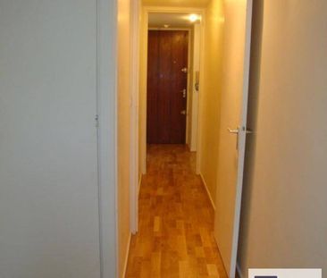 Location appartement t2 48 m² à Paris 15e Arrondissement (75015) Sa... - Photo 2