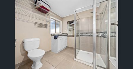 Charming Central Living - Photo 3