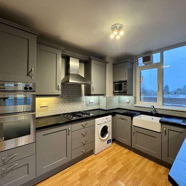 Riverside, Maidenhead, Berkshire, SL6 - Photo 1