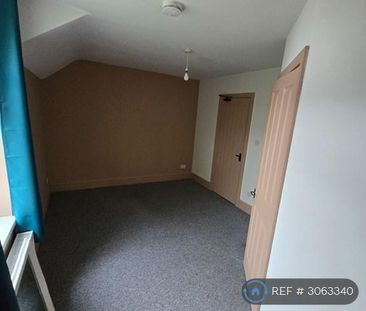 4 bedroom terraced house to rent - Photo 1