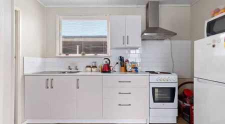 Unit in Fenton Park - Photo 3