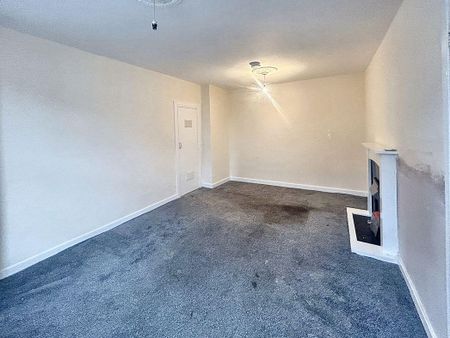 2 bed terraced house to rent in NE24 - Photo 4