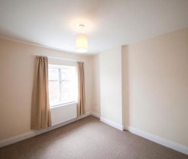 3 bedroom apartment to rent - Photo 5