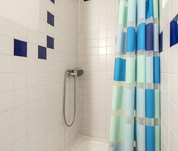 Pronájem bytuRenting an apartment 1+kk, 32 m2 - Fotografie 2