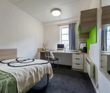 Silver Non Ensuite – Large - Photo 6