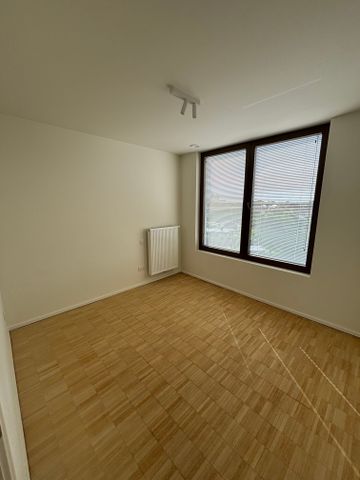 Lichtrijke, moderne en energiezuinige penthouse te koop in Roeselare - Photo 3