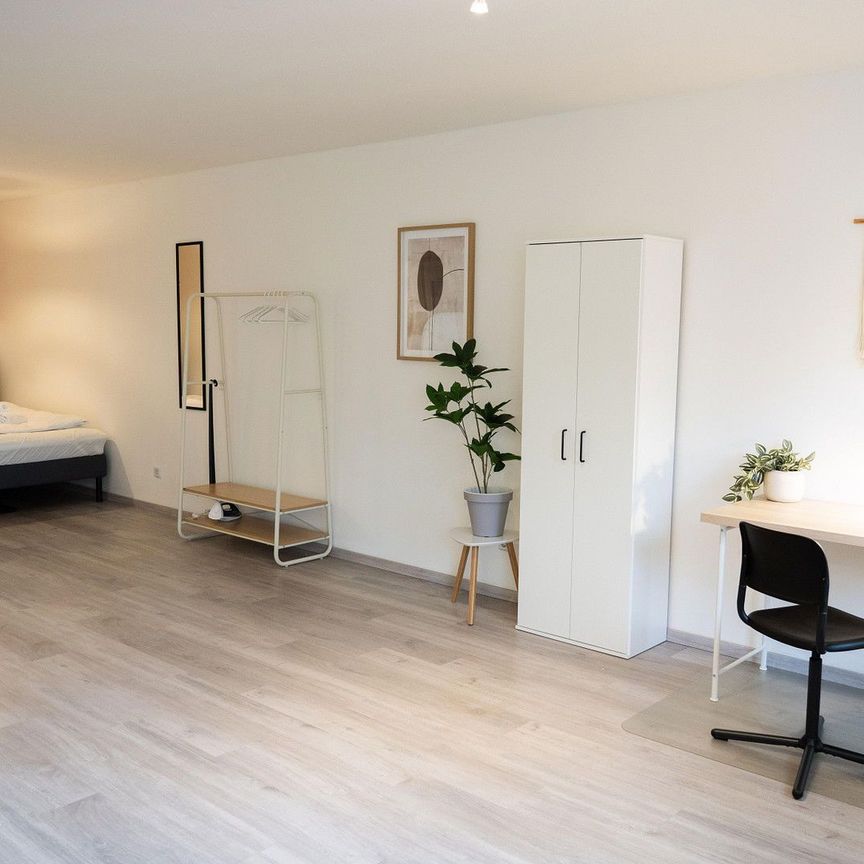 Pronájem bytu 1+1 • 55 m² bez realitky, Braniborsko - Photo 1