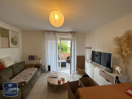 Location Appartement 2 pièces 34m² CASTELSARRASIN 82100 - Photo 2