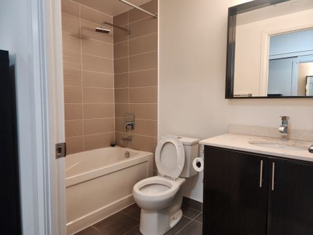 For Lease - 7171 Yonge Street Unit# PH202, Markham, Ontario - Photo 2