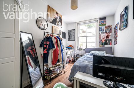 3 bedroom apartment to rent - Photo 4
