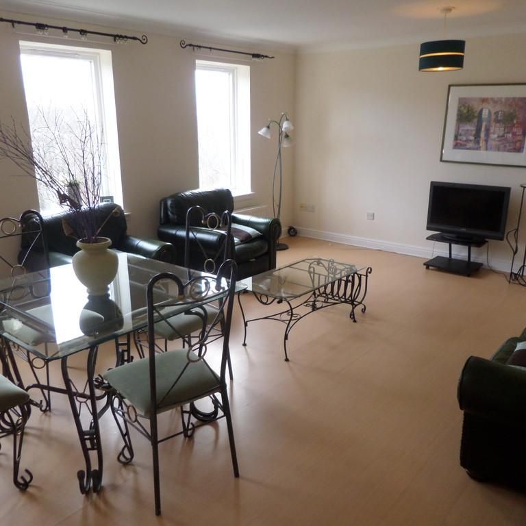 2 bedroom apartment to rent - Photo 1
