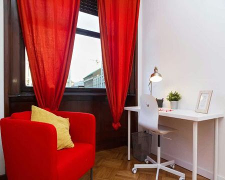 Via Larga, Milan, Lombardy 20122 - Photo 3