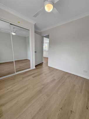 Brand New 2-Bedroom Cabin with Leafy Outlook & Private Access - Photo 1