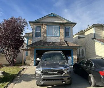 Cozy Two Story Home (with basement) at Arbour Lake ! | Calgary - Photo 1