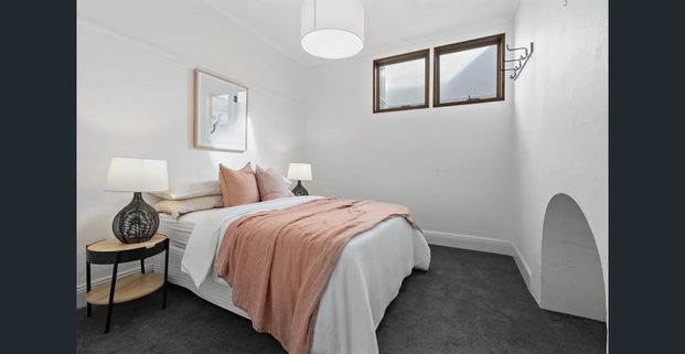 Spacious 3-Bedroom St Kilda Rental with Modern Upgrades and Alfresco Living - Photo 1