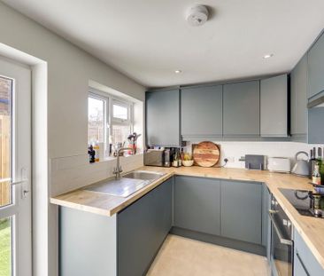 2 bedroom terraced house to rent - Photo 5