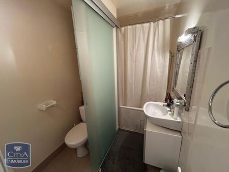 Location Appartement 1 pièce 26m² TOURGEVILLE 14800 - Photo 4