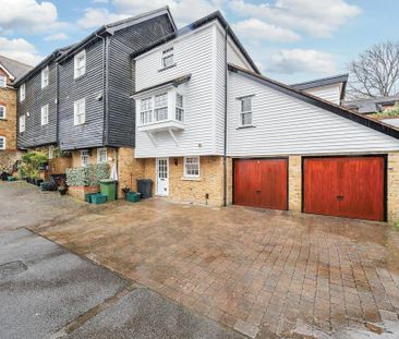 3 bedroom end of terrace house to rent - Photo 4