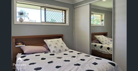 Short-Term Fully Furnished Home - Photo 4