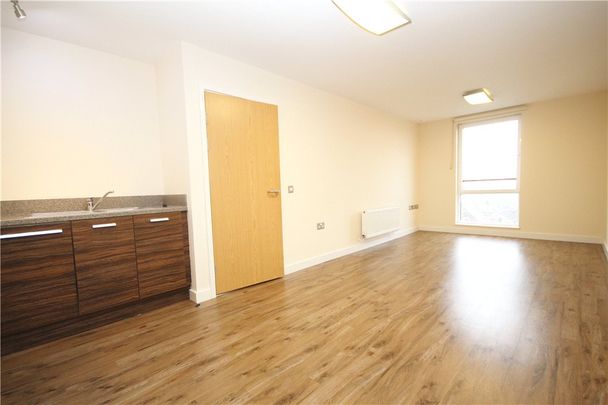 The Green, Southall, UB2 4FF - Photo 1