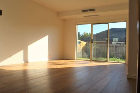 4/47 Tamar Grove, Oakleigh - Photo 3