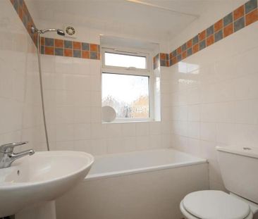 2 bedroom apartment to rent - Photo 6