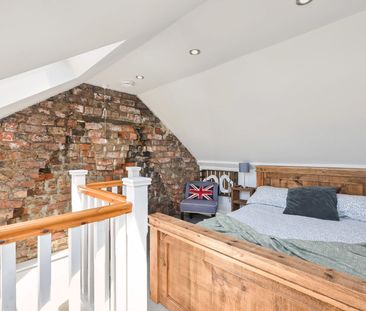 3 bedroom semi-detached house to rent - Photo 4