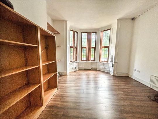 10 bedroom detached house to rent - Photo 1