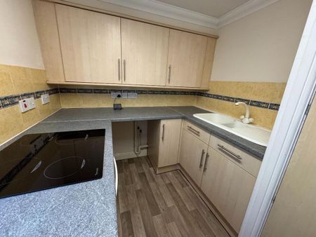 1 bedroom flat to rent - Photo 5