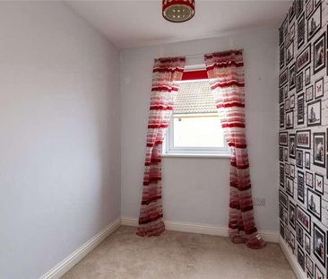 Spinel Close, Sittingbourne, Kent, ME10 - Photo 2