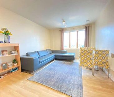 Luminosity Court, Drayton Green Road, West Ealing, W13 - Photo 2